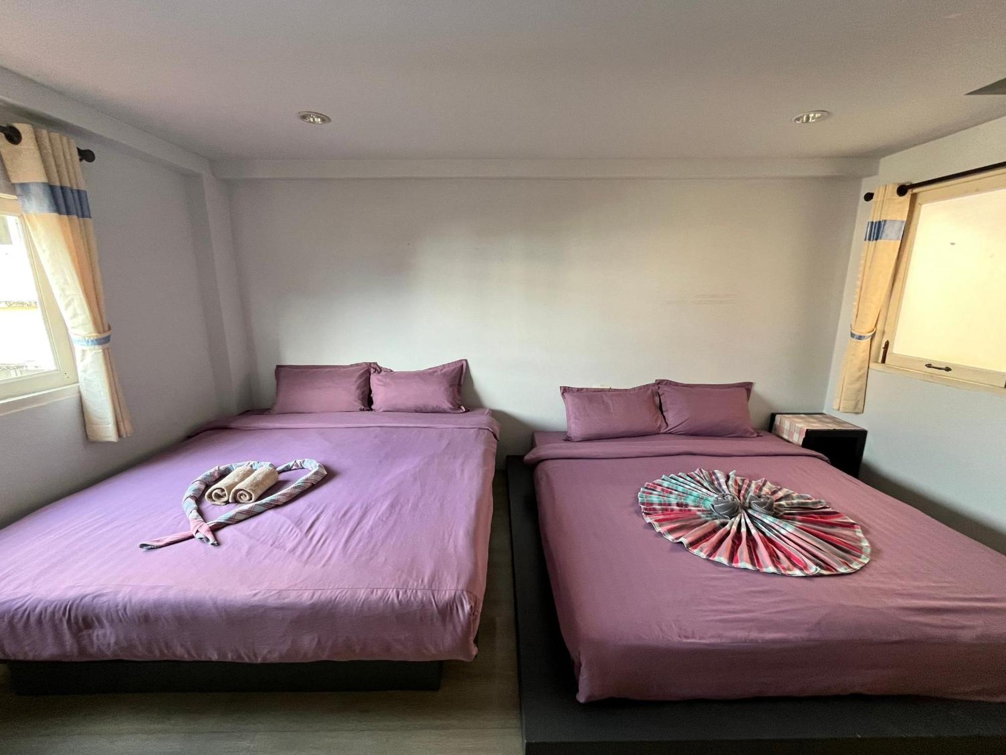 Dozy Lamoon House — Photos 1